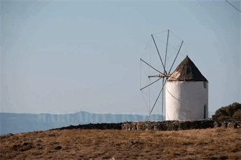 Μύλος στην Δρυοπίδα Κύθνου γνήσια αυθεντική νησιώτικη ατμόσφαιρα